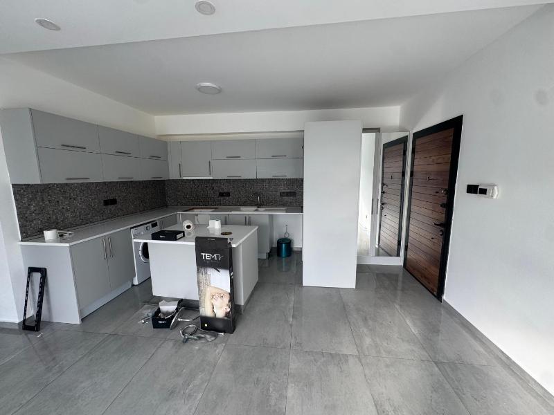 3 bed flat in Nicosia - image 3