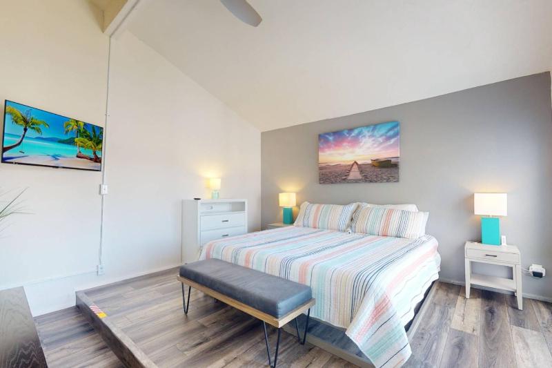 171-E - Madeira Beach Yacht Club - image 8
