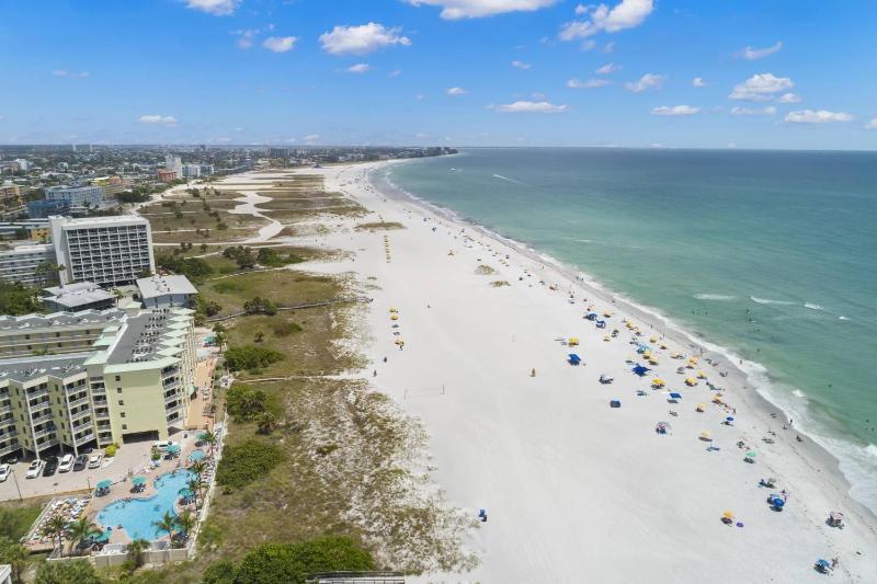 210-N - Sunset Vistas - image 45