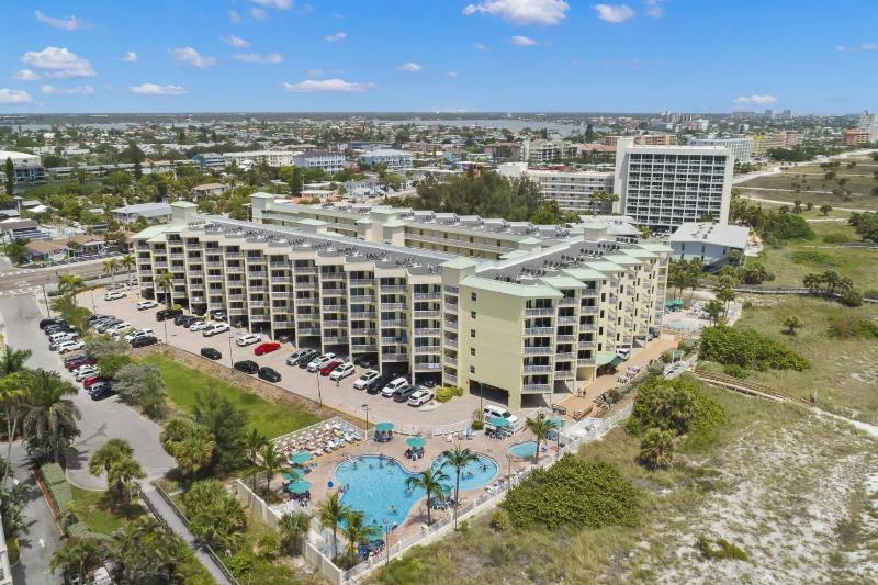 210-N - Sunset Vistas - image 11