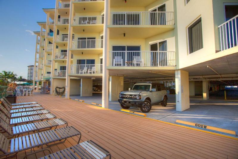 203-W - Sunset Vistas - image 9