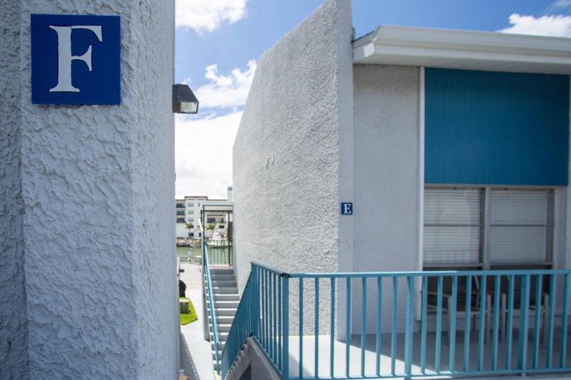 169-F - Madeira Beach Yacht Club - image 41