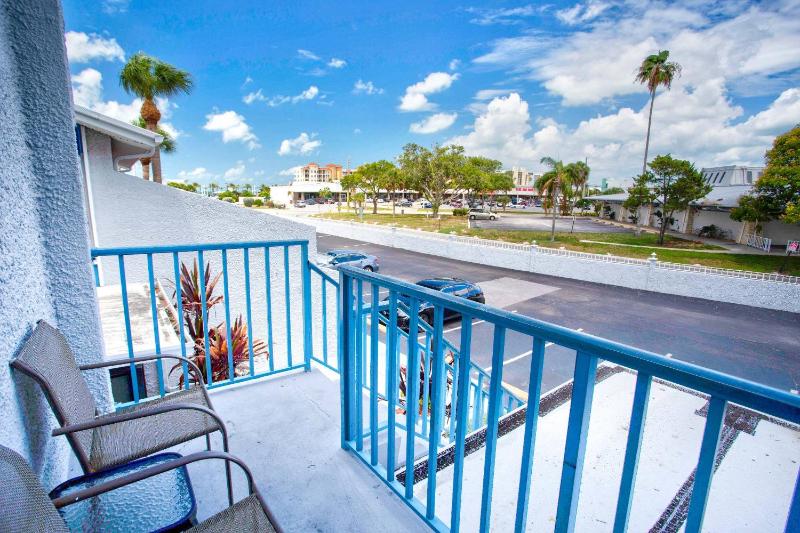 169-F - Madeira Beach Yacht Club - image 33