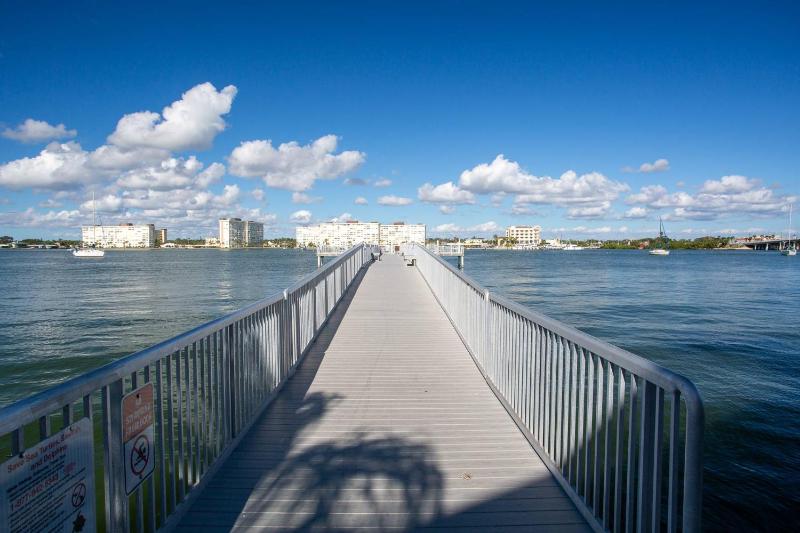 169-F - Madeira Beach Yacht Club - image 4