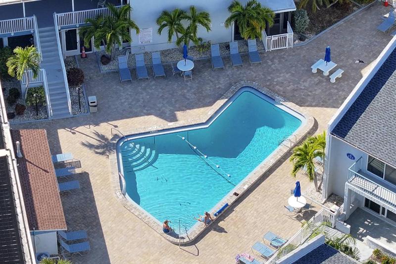 169-F - Madeira Beach Yacht Club - image 25