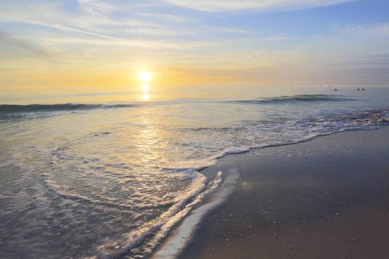 2 - Silver Sands - Seaglass - image 11
