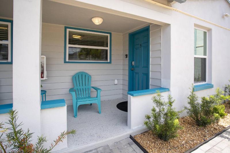 Silver Sands - Driftwood Suite - image 43