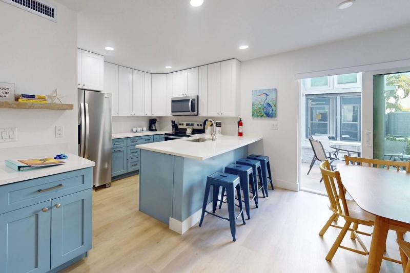 317-B - Madeira Beach Yacht Club - image 37