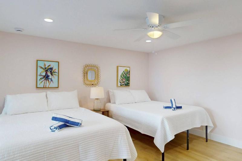 317-Suite - Madeira Beach Yacht Club - image 18