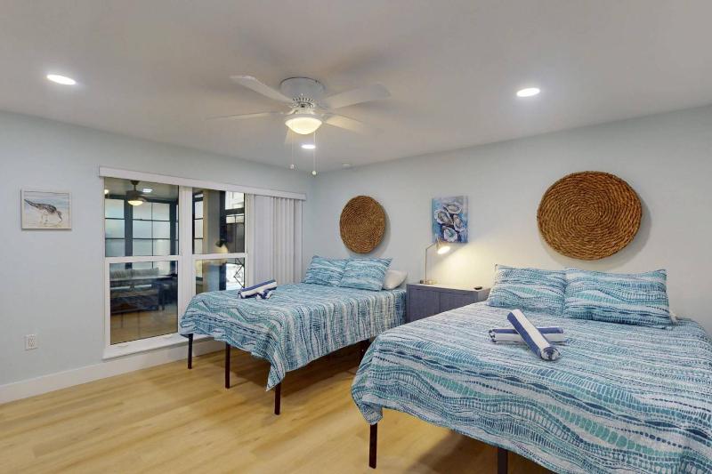 317-Suite - Madeira Beach Yacht Club - image 31