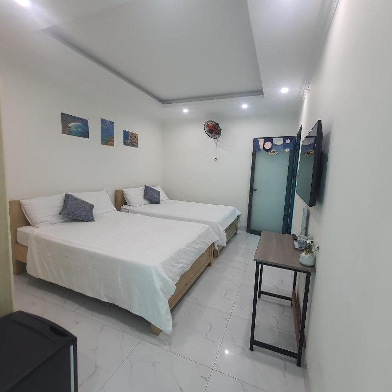 Ánh Dương Homestay - Coastal stop - Just 2 mins walking to Eo Gio - image 35