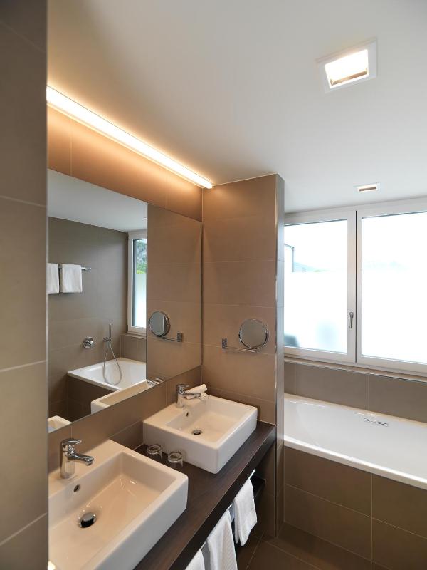Premium Roof Double Room image 4