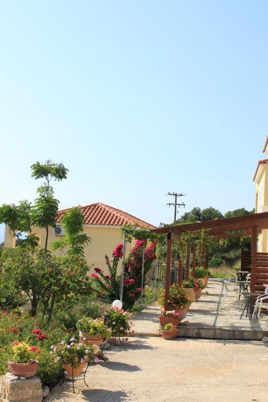 Maria's Garden Apartments - image 44