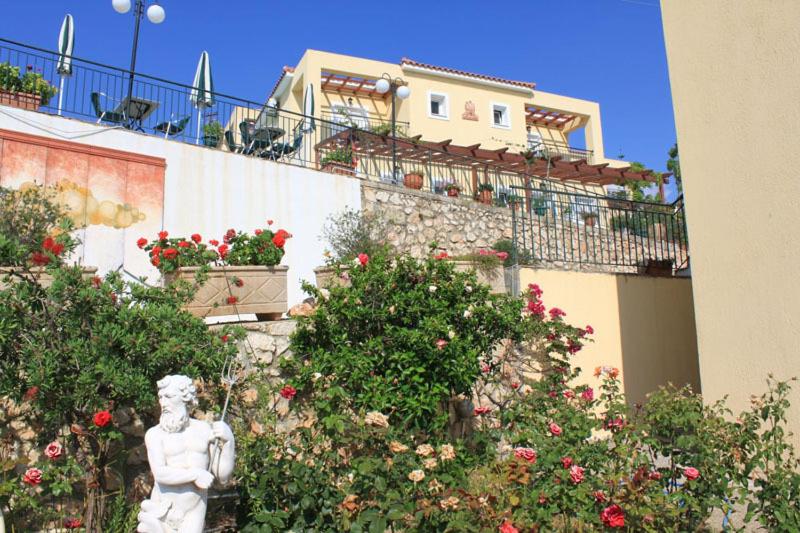 Maria's Garden Apartments - image 10