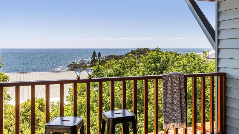 Allawah Cottage - Historic Beachside Retreat With Pippi Beach Views - Holiday Yamba - image 24