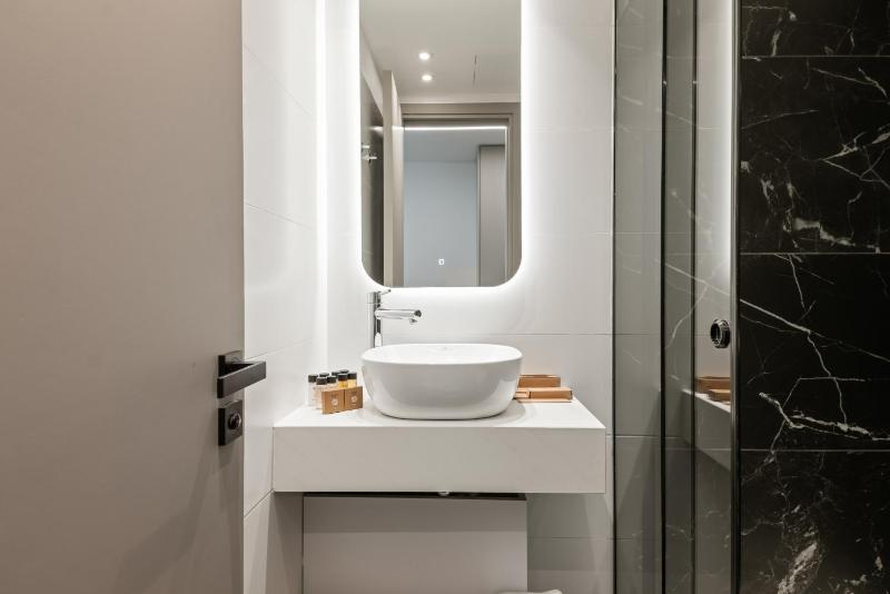 Warner Boutique Hotel-Adults Only - image 6