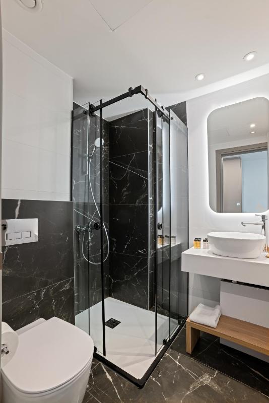 Warner Boutique Hotel-Adults Only - image 15