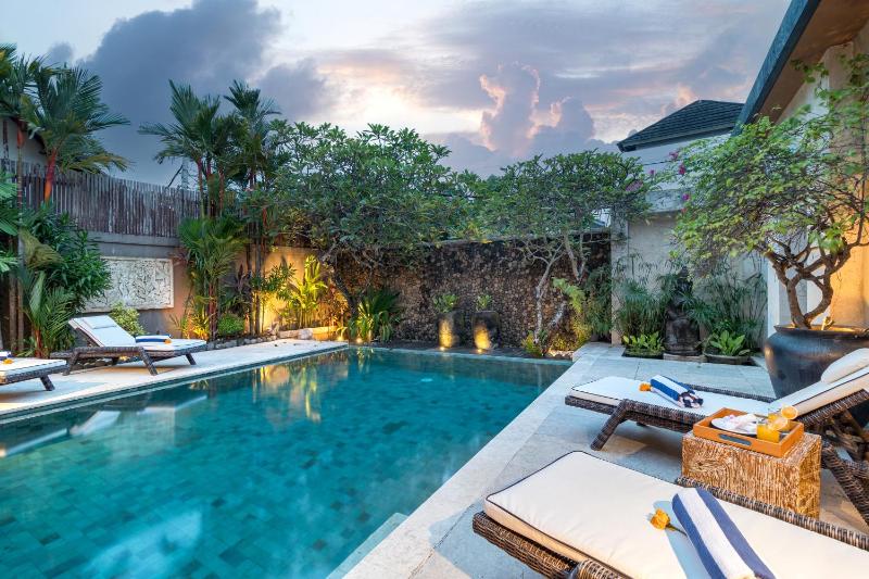 Joglo-Style 3 Bedroom Villa in Heart Of Seminyak - image 38