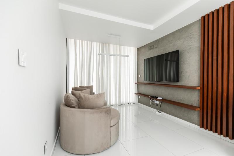 Golf View Apartments - image 13