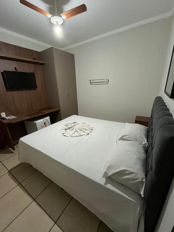 Hotel Portela II - Av Principal e a 500m do Thermas dos Laranjais - image 25