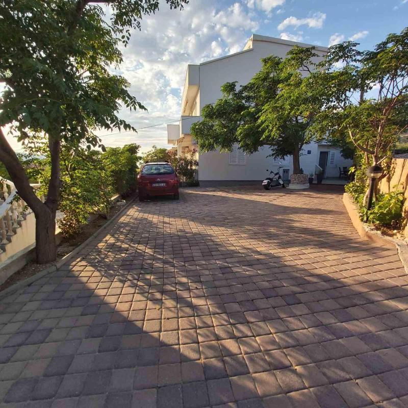 Villa Una Maris - renovated 2026 - image 17