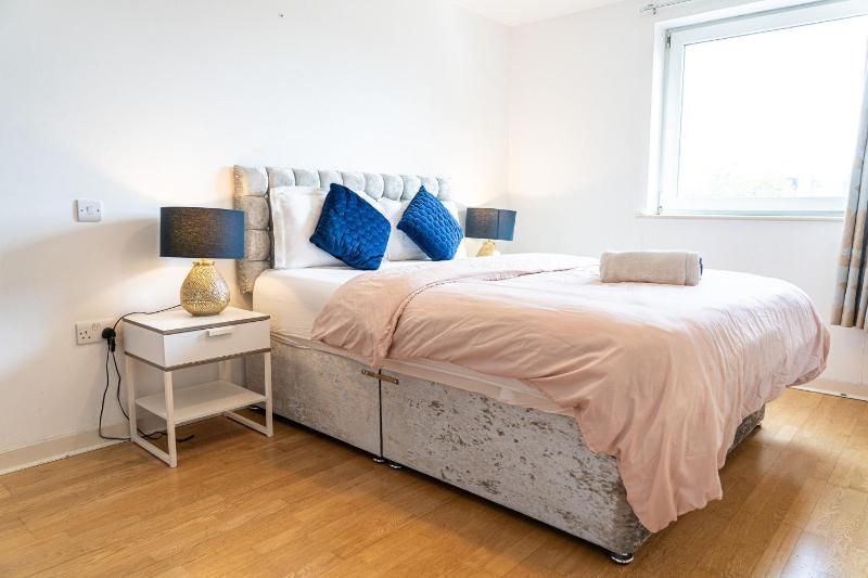 Victorious Apartments - 2 Bedroom - image 10