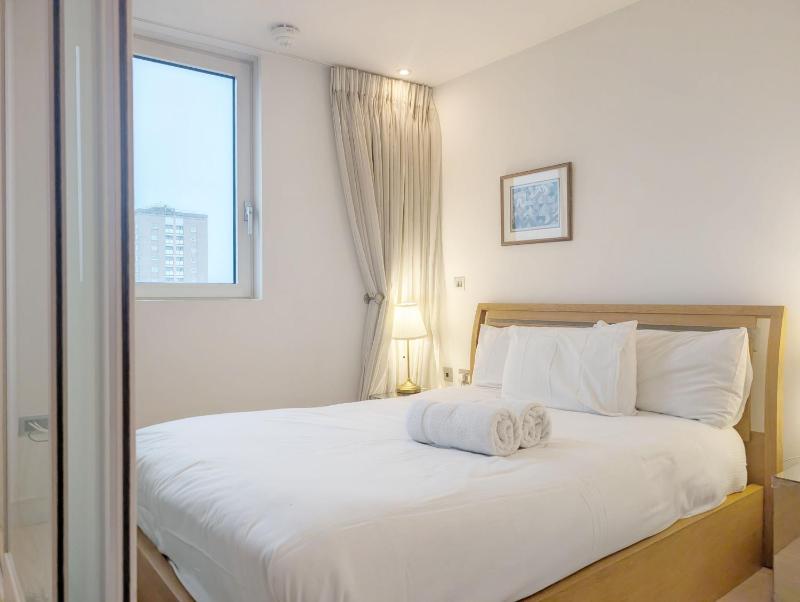 Victorious Apartment - 1 Bedroom - image 2