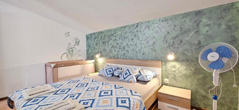 Apartments Makic - image 31
