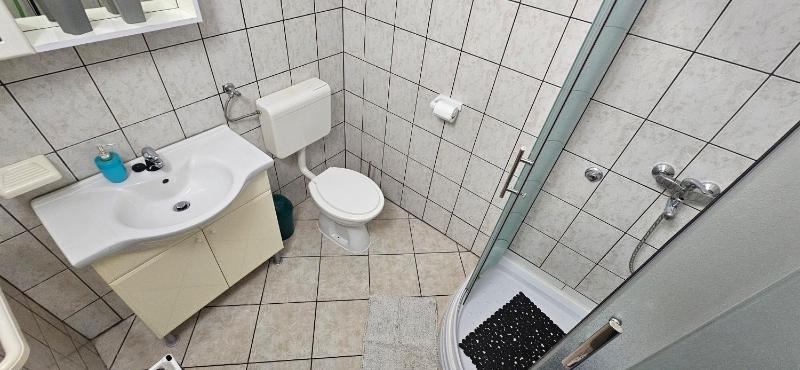 Apartments Makic - image 21