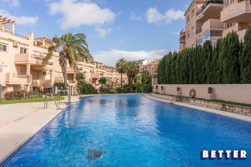 3BR Pool and Views By Better Bookings - image 1