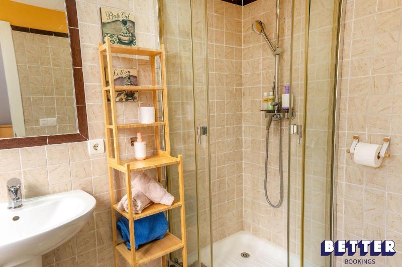 3BR Pool and Views By Better Bookings - image 32