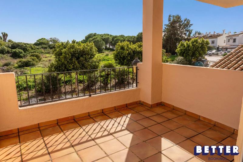3BR Pool and Views By Better Bookings - image 8