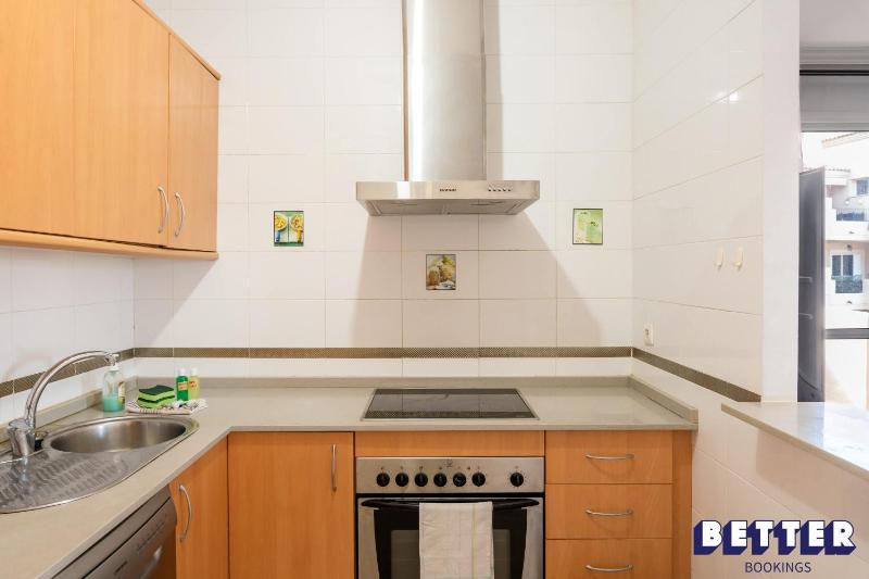 3BR Pool and Views By Better Bookings - image 10