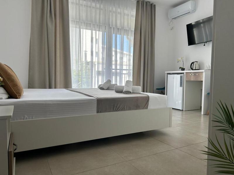 Amira Residence - image 37