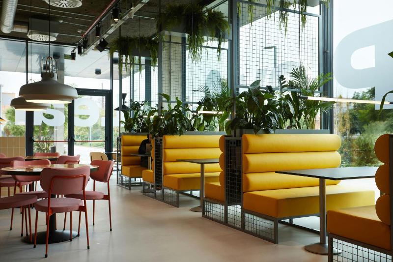 The Social Hub Barcelona Poblenou Extended Stay - image 12