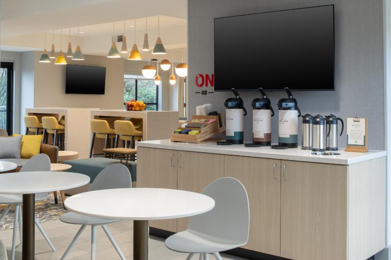 TownePlace Suites by Marriott Portland Airport - image 21