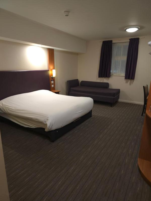 Charter Hotel Bournemouth - image 2