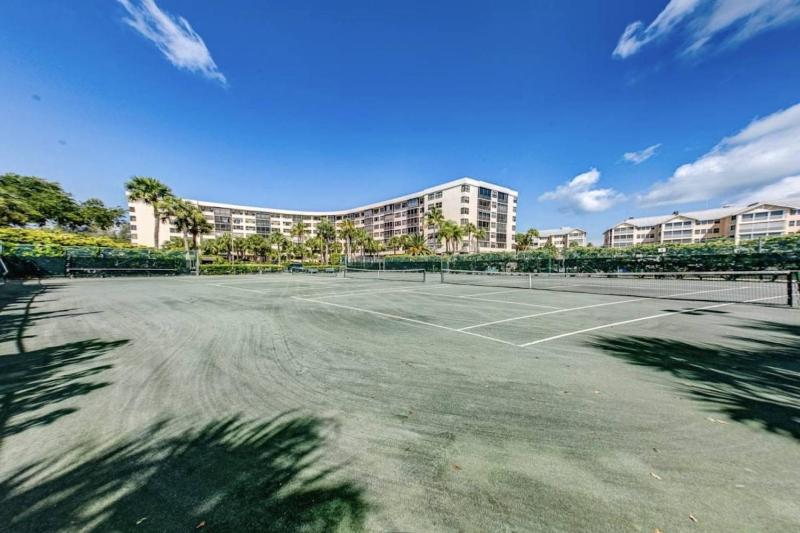Harbor Tower Gulf Luxe Escape - image 43