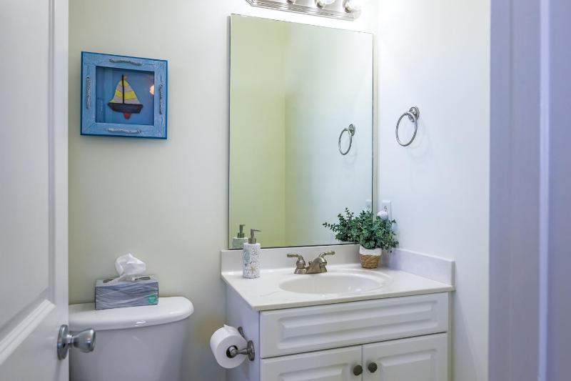 CB21 The Herons Hideaway - Oceanfront - image 9