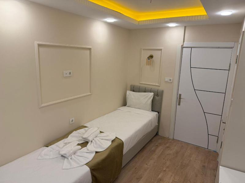 family home hotel - image 4