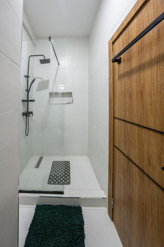 Smart Serviced 2-Bedroom Apartment Lekki - image 16