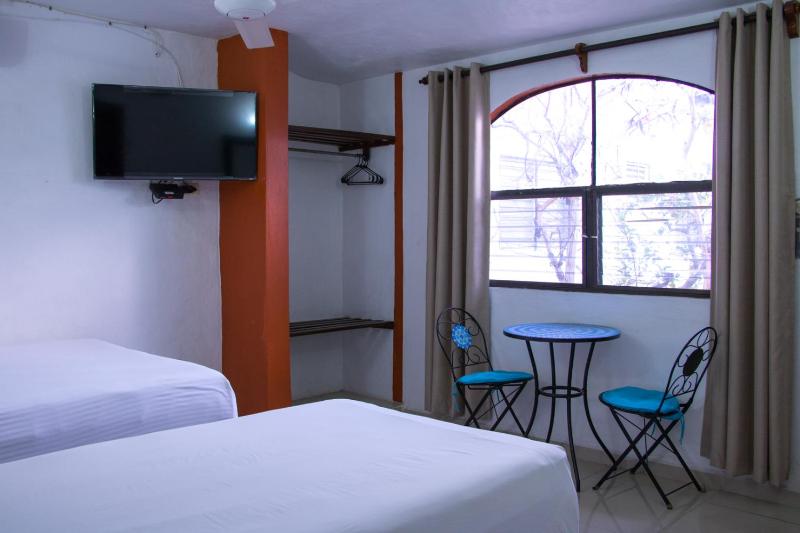 Hotel Posada del Angel - image 12