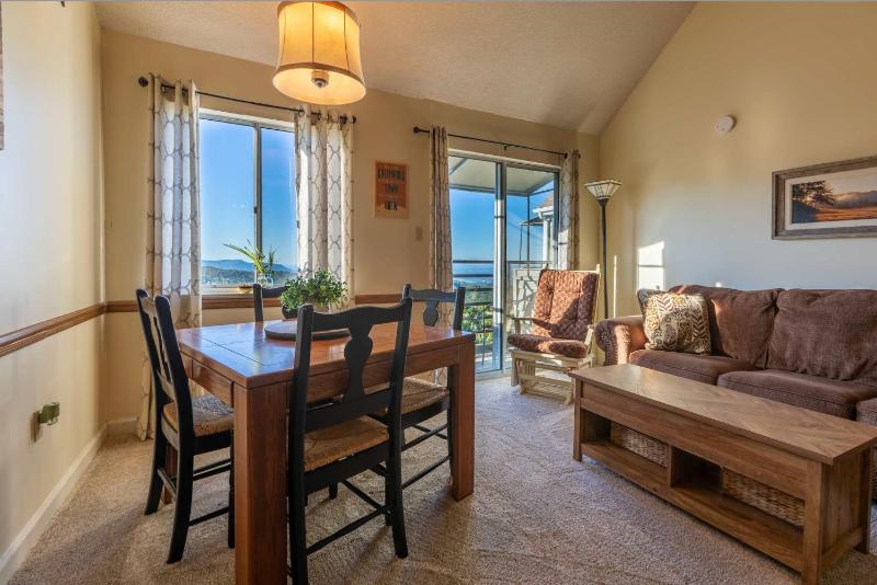 Cozy Chalet Pool & Hot Tub Mountain Views - image 13