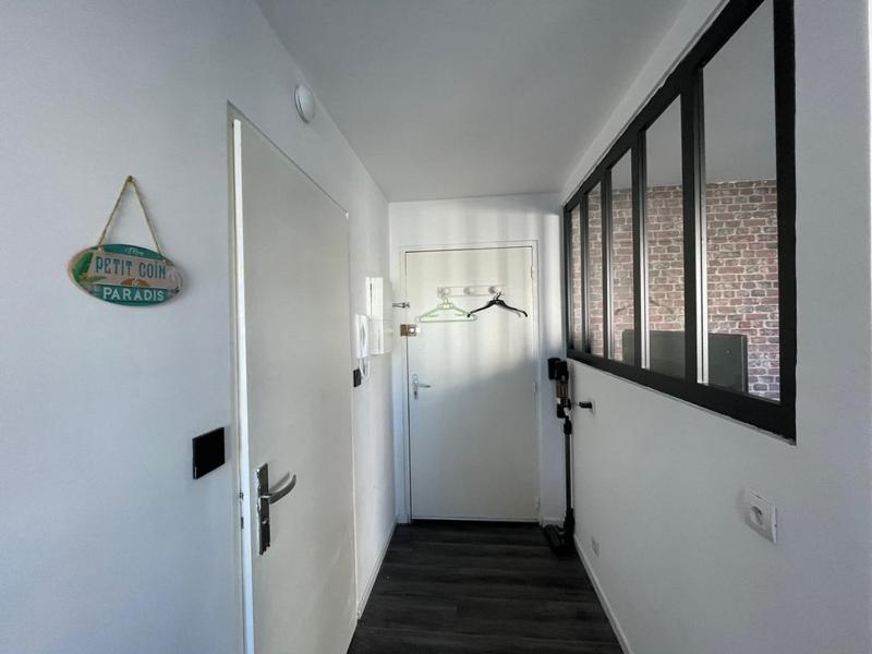 Studio Rénové au Port avec Terrasse et WiFi - FR-1-413-264 - image 10
