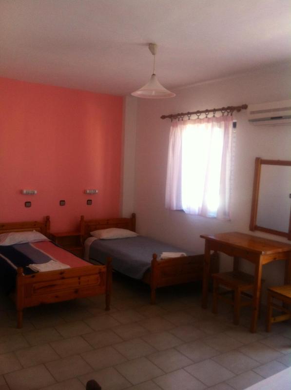 Nitsa Rooms - image 12