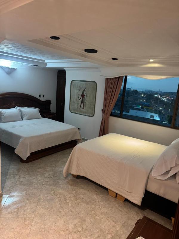 Hotel Americas Suites - image 9