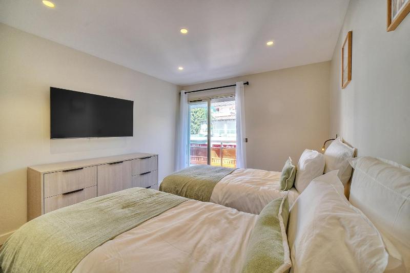 REF 1442 - Cannes Center - Apartment for rent - image 12