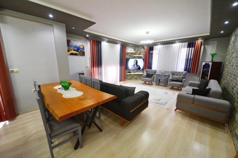 Gold villa - image 9