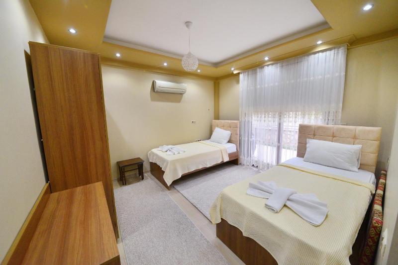 Gold villa - image 4