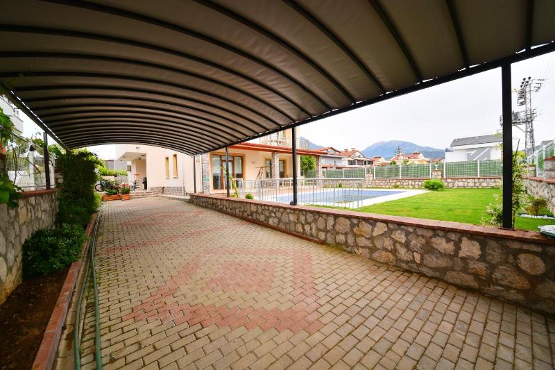 Gold villa - image 6